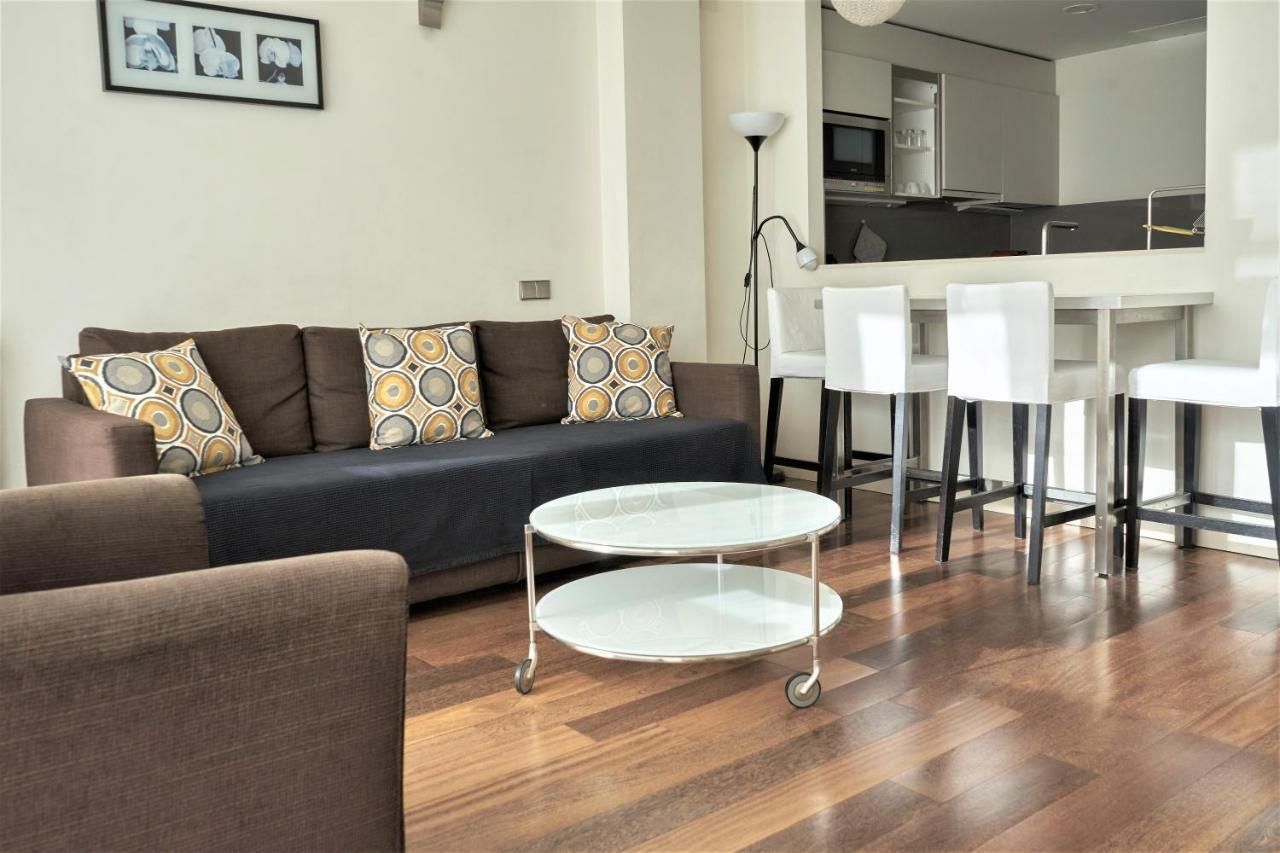 ברצלונה Apartamento Via Augusta 153 מראה חיצוני תמונה