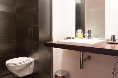 ברצלונה Apartamento Via Augusta 153 מראה חיצוני תמונה